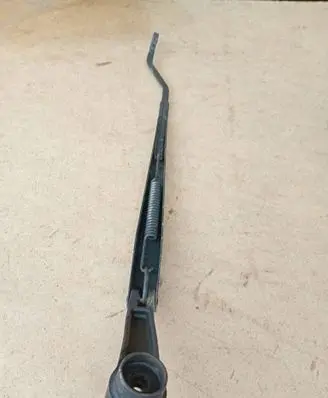 KIA Picanto Front wiper blade arm 1233325
