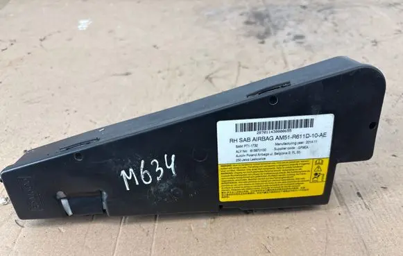 Ford Focus Seat airbag AM51R611D10AE BAMPT11732 615870100