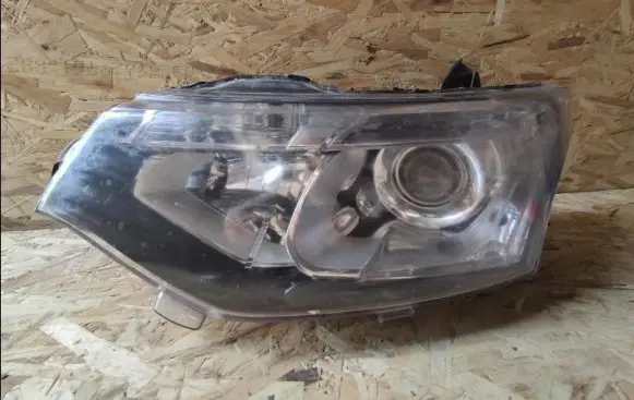 Mitsubishi Outlander Headlight/headlamp 4B45X8301C203