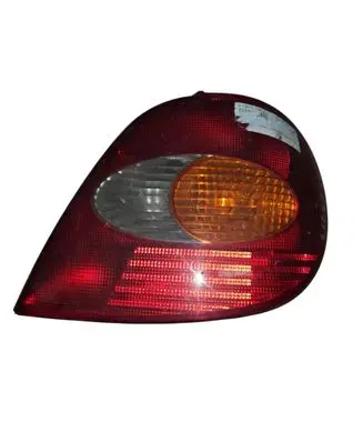 Toyota Avensis T220 Rear/tail lights