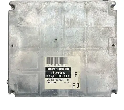 Toyota Corolla Verso AR10 Engine control unit/module 896610F100