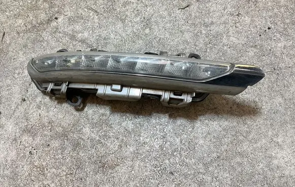 Mercedes-Benz CLS C218 X218 LED Daytime headlight 89206931 A2218201756