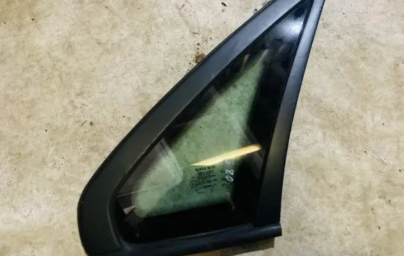 Volvo S80 Rear side window