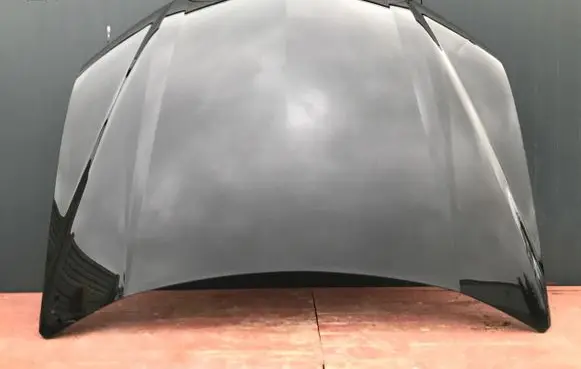 Lamborghini Urus Engine bonnet/hood