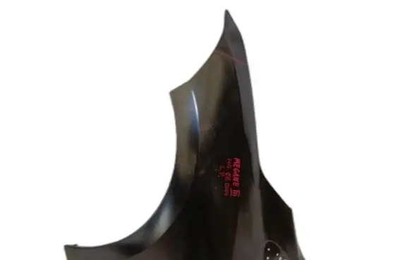 Renault Megane III Fender 631017297R