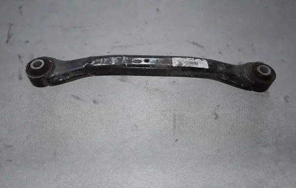 Hyundai ix35 Rear control arm 551002S050