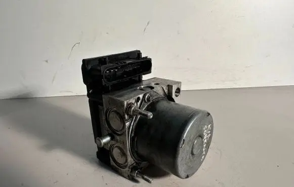 KIA Sorento ABS Pump 0265231808 588103E400 609L6070306
