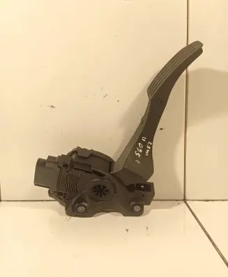 Volvo S60 Accelerator throttle pedal 6G929F836CD 6PV00922002 18062010