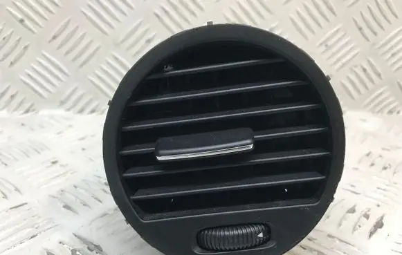 Mercedes-Benz CLS C219 Dashboard side air vent grill/cover trim A2198300254