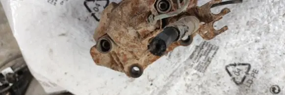 Volkswagen PASSAT B5.5 Front brake caliper