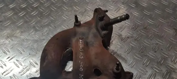 Lexus GS 300 400 430 Exhaust manifold
