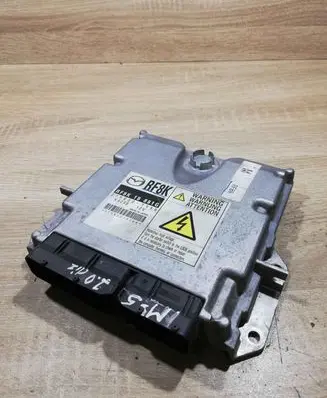 Mazda 5 Engine control unit/module ECU RF8K18881G 2758007956