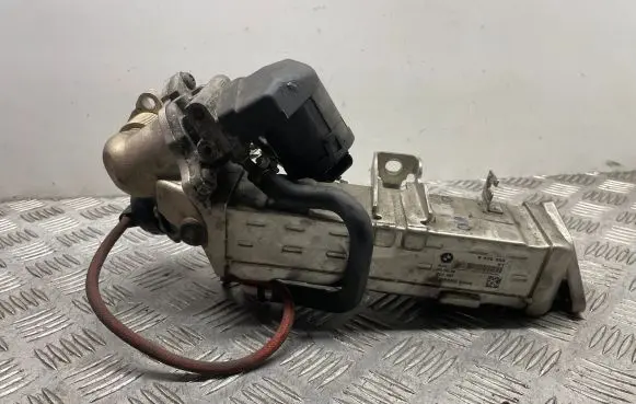 BMW 3 F30 F35 F31 EGR valve cooler 8476993