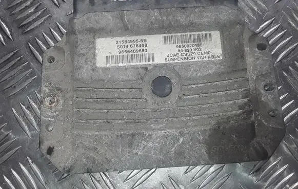 Peugeot 607 Engine control unit/module 9650920480