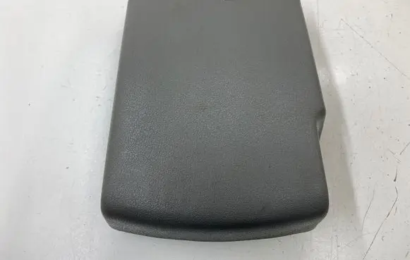 Jeep Grand Cherokee (WK) Armrest