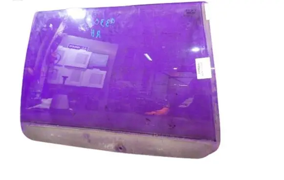Fiat Uno Front door window glass four-door 