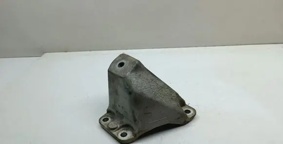 BMW 5 F10 F11 Engine mounting bracket 6795958 6781242