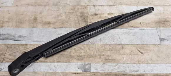 Honda CR-V Rear wiper blade arm 35610