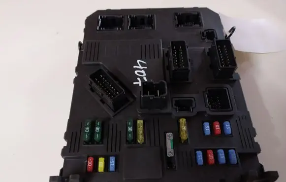 Peugeot 407 Comfort/convenience module 9655708380 S120104700L