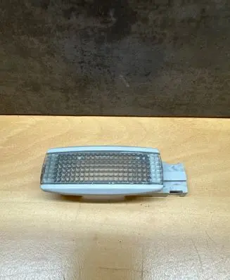 Volkswagen Golf IV Other interior light 3B0947113