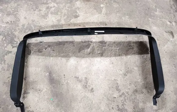 Porsche Macan (95B) Tailgate trim 95B867973B 95B867973