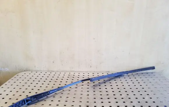 Audi A6 C7 Windshield/front glass wiper blade 4G2955407B