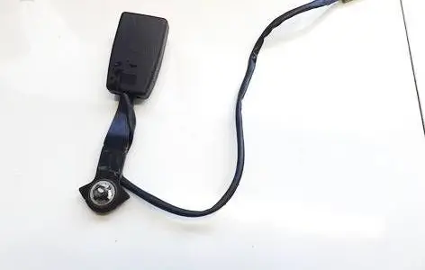 Mazda 5 Front seatbelt buckle