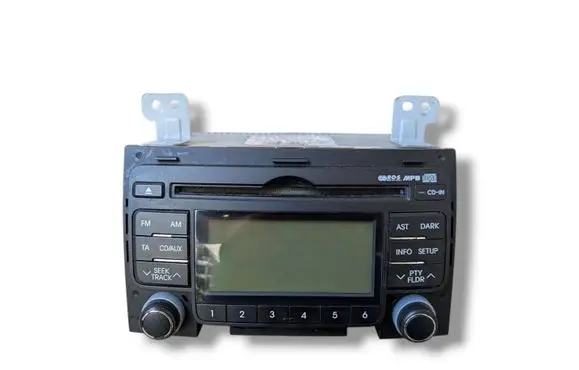 Radio/CD/DVD/GPS head unit