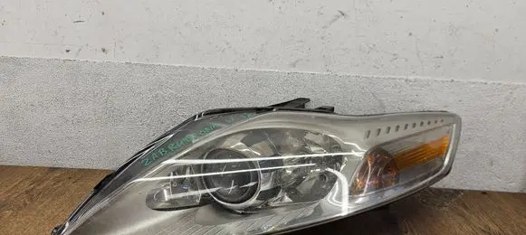 Ford Mondeo MK IV Headlight/headlamp