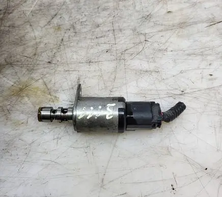 Mazda CX-5 II Camshaft vanos timing valve PYFA12360 F35724310