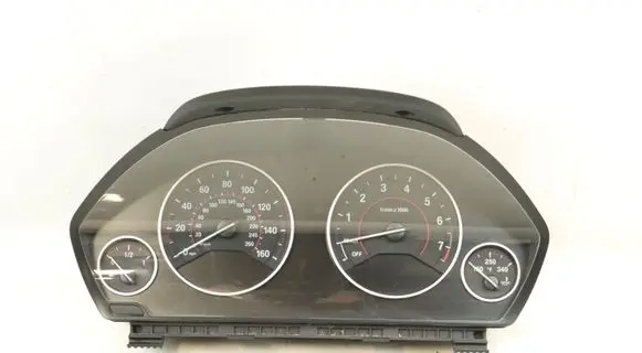 Speedometer (instrument cluster)