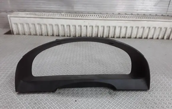 KIA Sorento Dashboard trim 848303E000