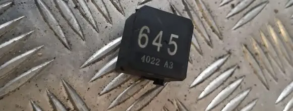 Skoda Fabia Mk2 (5J) Other relay 4h0951253a