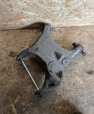 BMW 5 E60 E61 Rear upper control arm/wishbone 6758716