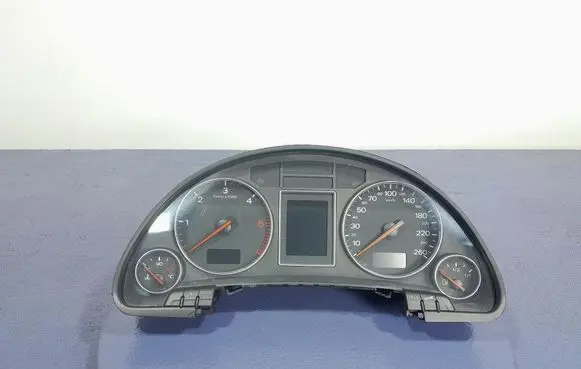 Audi A4 S4 B6 8E 8H Speedometer (instrument cluster) 8E0920900