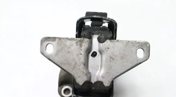 Volkswagen Amarok Engine mounting bracket 2H6199256B