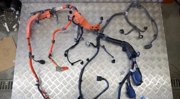 Engine installation wiring loom