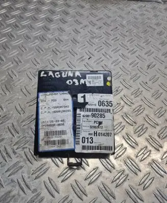 Renault Laguna II Fuse box set 8200190285 32862412 014207