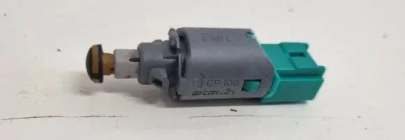 Clutch pedal sensor