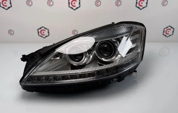 Mercedes-Benz S W221 Headlight/headlamp A2218206959