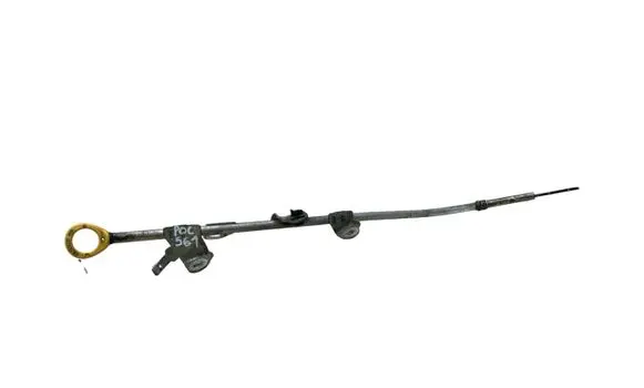 Toyota RAV 4 (XA40) Oil level dip stick 