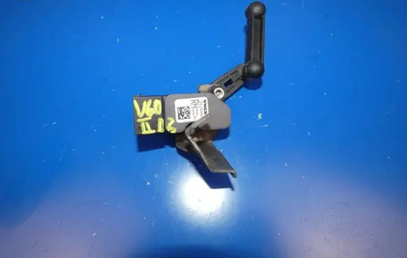 Volvo V60 Headlight/headlamp level sensor 32246992 A426S