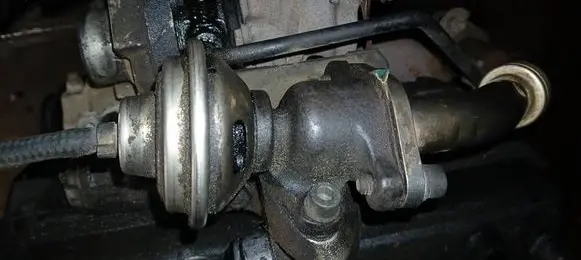 Audi A6 S6 C4 4A EGR valve 028131501E