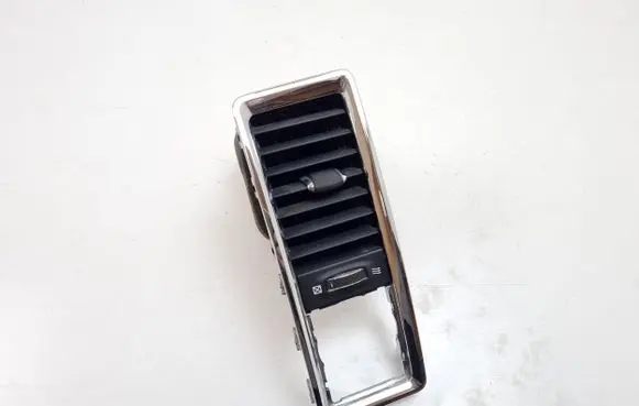 Dodge RAM 1500 DS Dashboard side air vent grill/cover trim 1WA64DX9AC