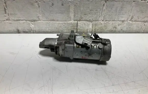 BMW 6 F06 Gran coupe Starter motor 7612815 4280008530