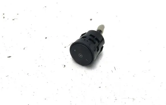 Honda e:Ny1 Panel lighting control switch V230830