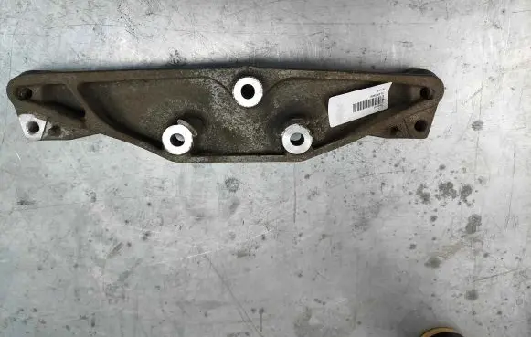 Volvo XC60 Rear differential/diff mount bracket 31492866 31437941 31437628
