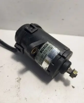 Volkswagen PASSAT B7 Accelerator pedal position sensor 0205001013