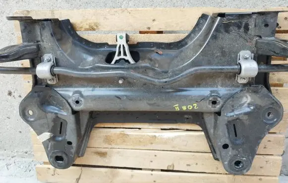 Peugeot 208 Front subframe