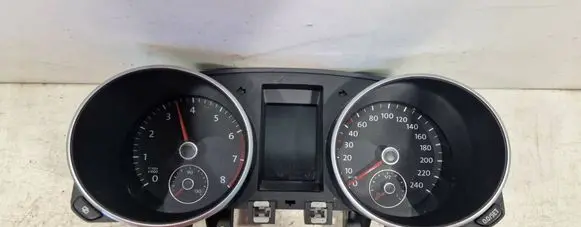 Volkswagen Golf VI Speedometer (instrument cluster) 5K0920870D 0905021007 503002505003